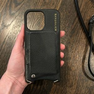 Bandolier. iPhone 13 PRO.  Black & Silver